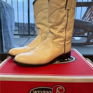 Justin Boots White Leather Heeled Cowboy Boots